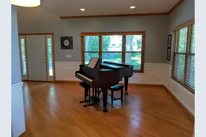 2307 N Country Springs Drive, Johnsburg, IL 60051 - Photo 5