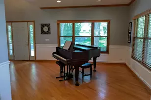 2307 N Country Springs Dr, Johnsburg, IL 60051 - Photo 5