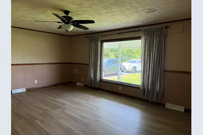 715 State Street, Eldorado, IL 62930 - Photo 3