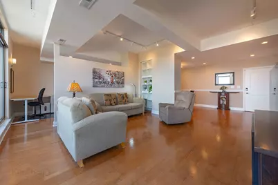 2272 S Archer Avenue #8E, Chicago, IL 60616 - Photo 3