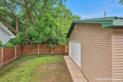 39 Fairfax Road, Fox Lake, IL 60020 - Photo 23