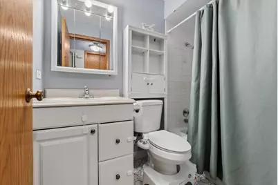 10704 Kilpatrick Avenue #3B, Oak Lawn, IL 60453 - Photo 11