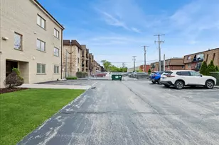 10704 Kilpatrick Ave, Oak Lawn, IL 60453 - Photo 19