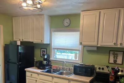 304 N Lowe Road, Aroma Park, IL 60910 - Photo 7