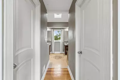 610 W Lonnquist Boulevard, Mount Prospect, IL 60056 - Photo 21