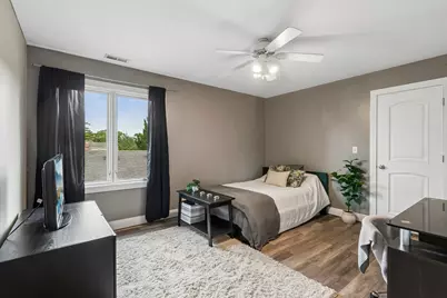 610 W Lonnquist Boulevard, Mount Prospect, IL 60056 - Photo 37