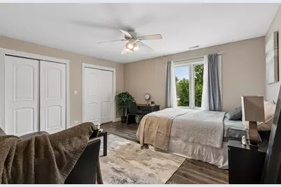 610 W Lonnquist Boulevard, Mount Prospect, IL 60056 - Photo 33