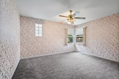 6939 N Francisco Avenue, Chicago, IL 60645 - Photo 13
