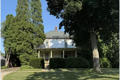 811 NW 3rd Avenue, Galva, IL 61434 - Photo 1