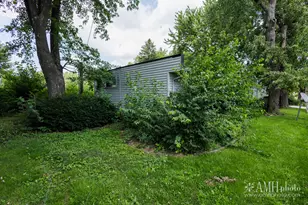 5187 E Center St, Bourbonnais, IL 60914 - Photo 5