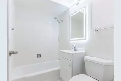 415 S Maple Avenue #601, Oak Park, IL 60302 - Photo 5