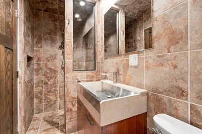 2334 W Medill Avenue, Chicago, IL 60647 - Photo 7