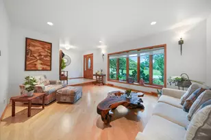 5N625 Santa Fe Trail, Bloomingdale, IL 60108 - Photo 9