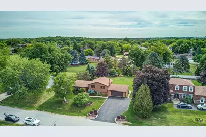 5N625 Santa Fe Trail, Bloomingdale, IL 60108 - Photo 3