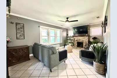 85 Wilcox Avenue, Elgin, IL 60123 - Photo 7
