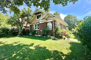 85 Wilcox Ave, Elgin, IL 60123 - Photo 3