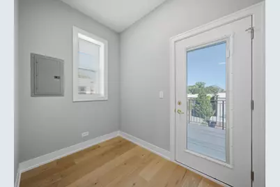 2442 W Wilson Avenue #3, Chicago, IL 60625 - Photo 15