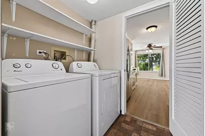 7922 Knottingham Circle #B, Darien, IL 60561 - Photo 15