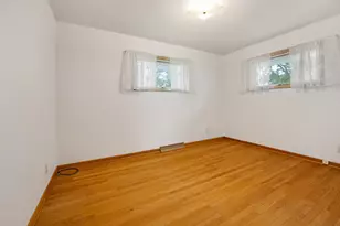 21313 Anthony Rd, Marengo, IL 60152 - Photo 11