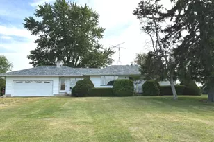 21313 Anthony Rd, Marengo, IL 60152 - Photo 1