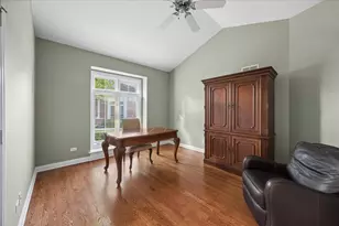 4 Shadow Creek Cir, Palos Heights, IL 60463 - Photo 11