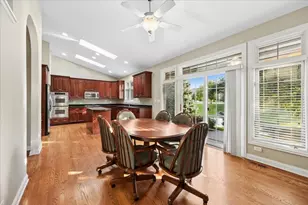 4 Shadow Creek Cir, Palos Heights, IL 60463 - Photo 13