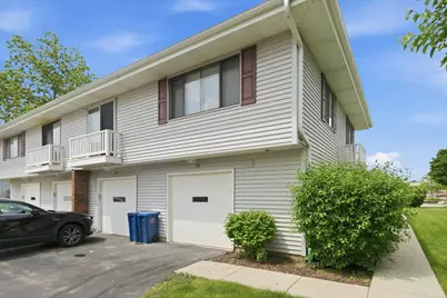 18 Dennis Court #18, Schaumburg, IL 60193 - Photo 3