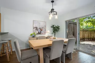 2121 N Lincoln Ave, Chicago, IL 60614 - Photo 9