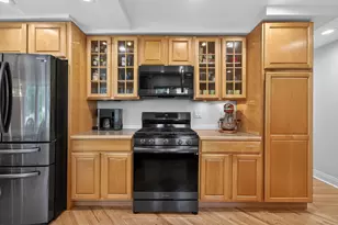 433 S Euclid Ave, Villa Park, IL 60181 - Photo 9