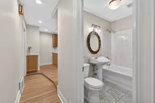 433 S Euclid Ave, Villa Park, IL 60181 - Photo 15