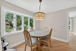 433 S Euclid Ave, Villa Park, IL 60181 - Photo 11