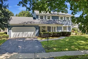 207 West St, Geneva, IL 60134 - Photo 1