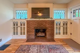 918 W Washington St, Champaign, IL 61821 - Photo 7