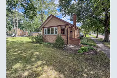 918 W Washington Street, Champaign, IL 61821 - Photo 1