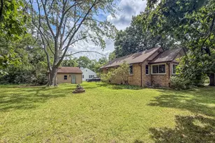 918 W Washington St, Champaign, IL 61821 - Photo 35