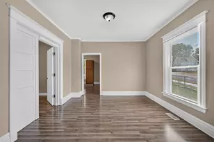 905 N Winnebago St, Rockford, IL 61103 - Photo 7