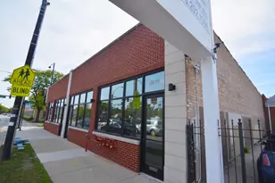 5501 W Montrose Ave, Chicago, IL 60641 - Photo 1