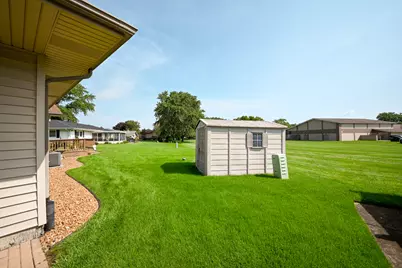 310 Wintree Lane, New Lenox, IL 60451 - Photo 31