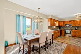 310 Wintree Ln, New Lenox, IL 60451 - Photo 9