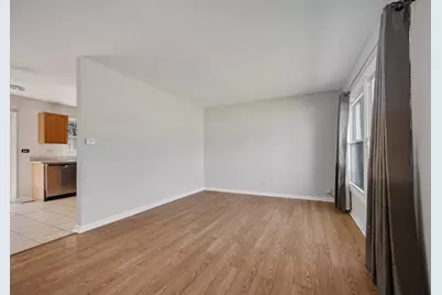 8189 Carlisle Drive, Hanover Park, IL 60133 - Photo 3
