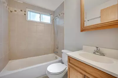 8189 Carlisle Drive, Hanover Park, IL 60133 - Photo 13