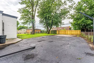 566 Hirsch Avenue, Calumet City, IL 60409 - Photo 33