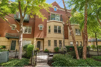 4530 S Woodlawn Avenue #305, Chicago, IL 60653 - Photo 1