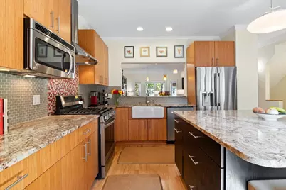 4530 S Woodlawn Avenue #305, Chicago, IL 60653 - Photo 5