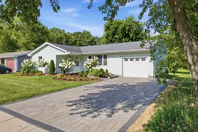 1109 Wicker Street, Woodstock, IL 60098 - Photo 15