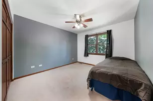 565 Liberty Ave, South Elgin, IL 60177 - Photo 15