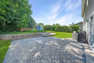 565 Liberty Ave, South Elgin, IL 60177 - Photo 23