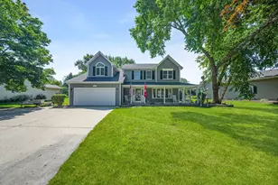 565 Liberty Ave, South Elgin, IL 60177 - Photo 1