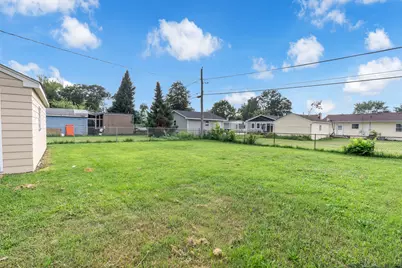 870 Taylor Avenue, Aurora, IL 60506 - Photo 3