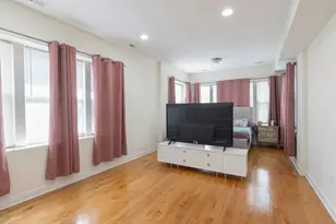 3354 W Wilson Ave, Chicago, IL 60625 - Photo 7